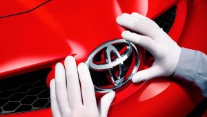 Haemme autonasentajaa joko määräaikaiseen tai vakituiseen työsuhteeseen