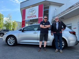 Askon taksille Corolla!
